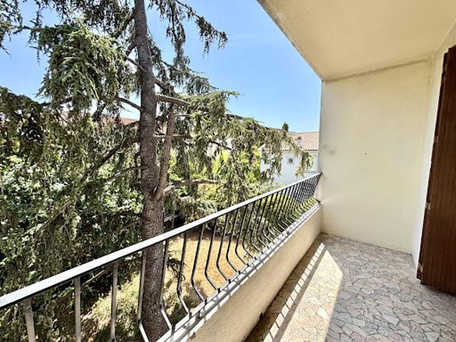 Location Appartement 2 pièces 45 m2 Marseille 9ème