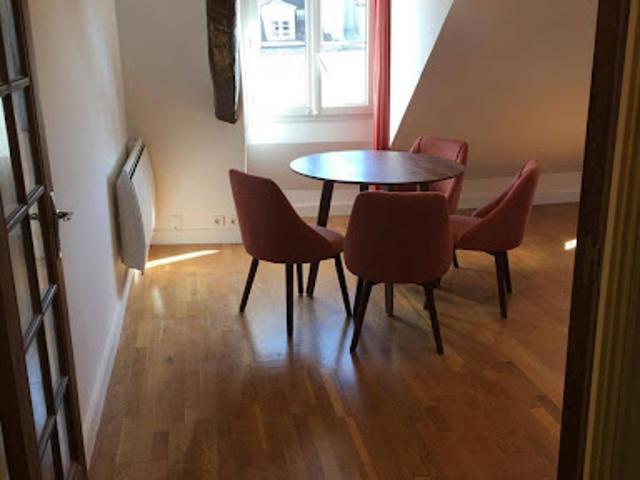 Location Appartement 2 pièces 45 m2 Paris 4ème