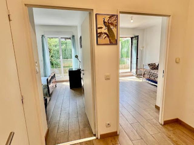 Location Appartement 2 pièces 45 m2 Saint Denis