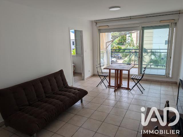 Location Appartement 2 pièces 45 m2 Saint Pierre