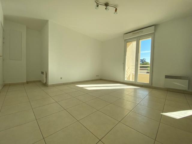 location appartement 2 pièces 45 m² st jean de braye: t2 de 45.12 m² | 13665 durand montouché