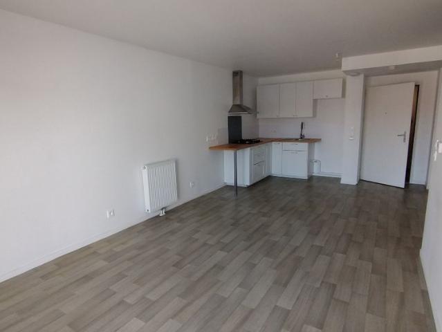 Location Appartement 2 pièces 45m²