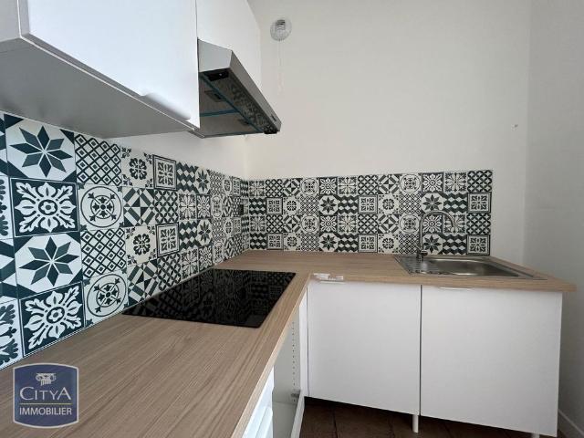 Location Appartement 2 pièces 45m² CAUSSADE 82300