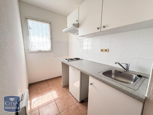Location Appartement 2 pièces 45m² CARCASSONNE 11000