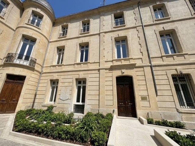 Location Appartement 2 pièces 45m² CARCASSONNE 11000