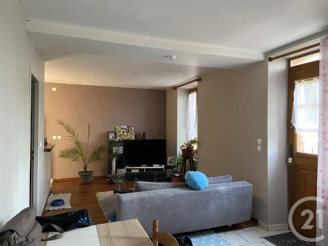 Location Appartement 2 pièces 45m² CHATEAU LANDON 77570