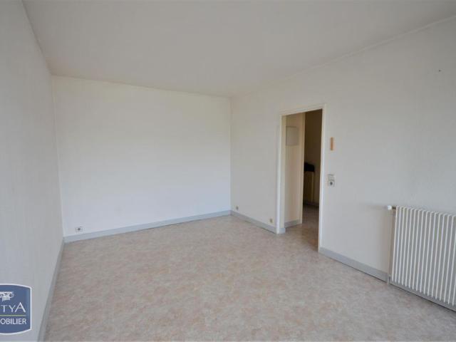Location Appartement 2 pièces 45m² CHOLET 49300