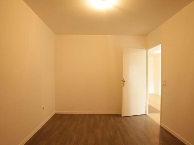 Location Appartement 2 pièces 45m² CLAMART 92140