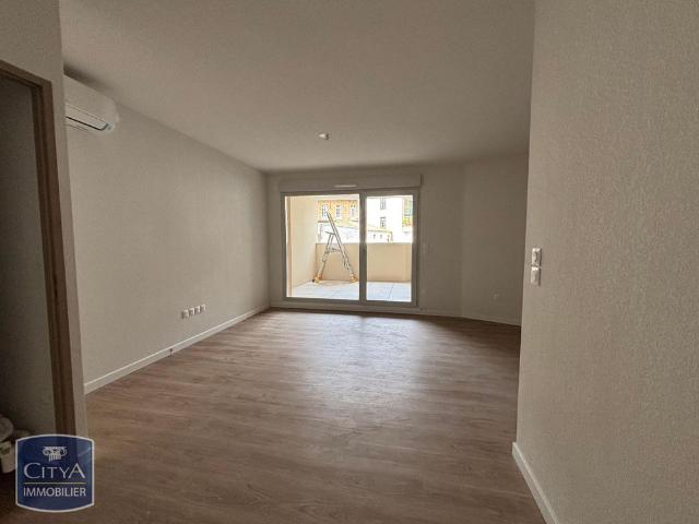 Location Appartement 2 pièces 45m² BEZIERS 34500