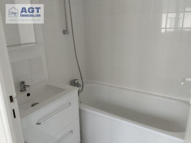 Location Appartement 2 pièces 45m² BEAUVAIS 60000