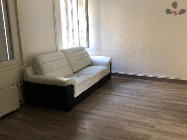 Location Appartement 2 pièces 45m² DREUX 28100