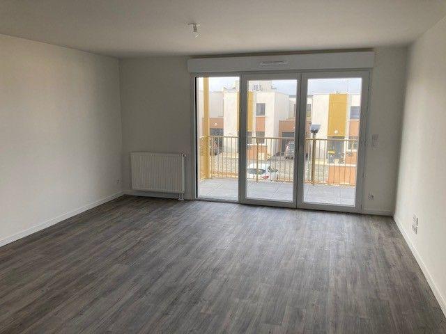 Location Appartement 2 pièces 45m² IFS 14123
