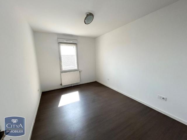 Location Appartement 2 pièces 45m² LOUVROIL 59720