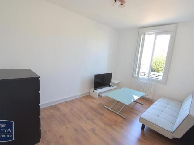Location Appartement 2 pièces 45m² LE MANS 72100