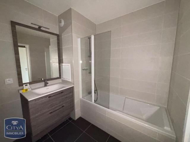 Location Appartement 2 pièces 45m² LE PLESSIS ROBINSON 92350