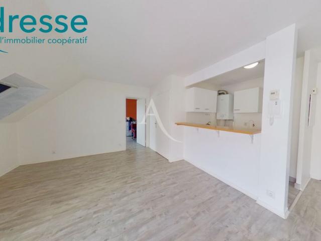 Location Appartement 2 pièces 45m² NOISY LE GRAND 93160