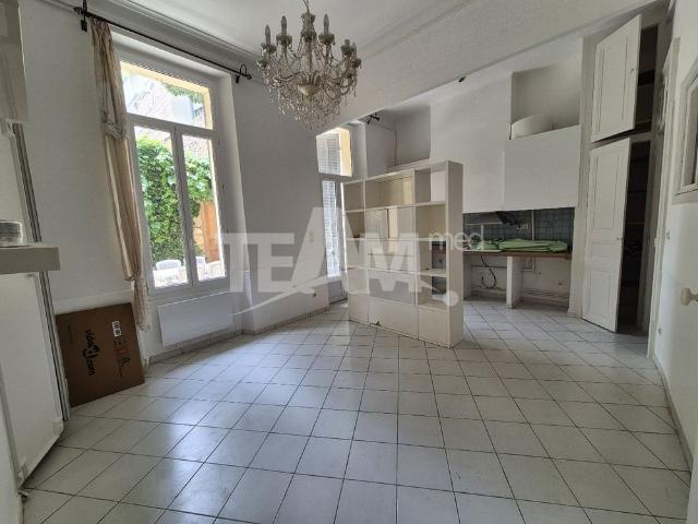Location Appartement 2 pièces 45m² SETE 34200
