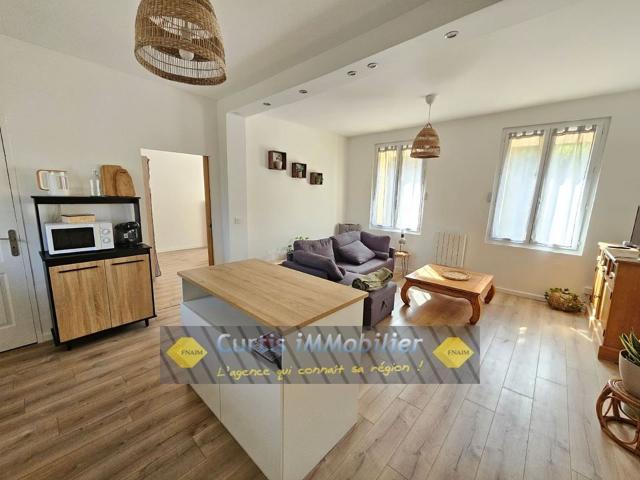 Location Appartement 2 pièces 45m² ST GENEST LERPT 42530