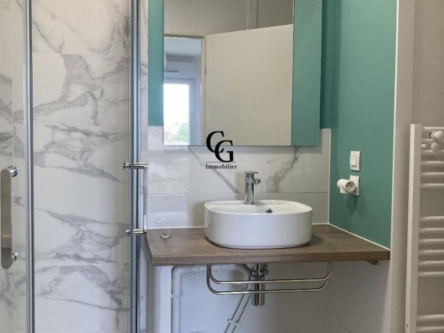 Location Appartement 2 pièces 45m² ST SEBASTIEN SUR LOIRE 44230