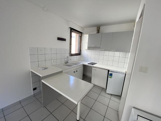 Location Appartement 2 pièces 45m² RODEZ 12000