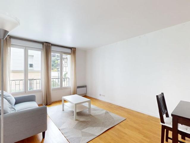 Location appartement 2 pièces, 46.60m², Le Plessis Robinson