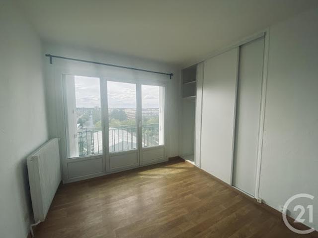 Location Appartement 2 pièces 46.77 m2 Maurepas