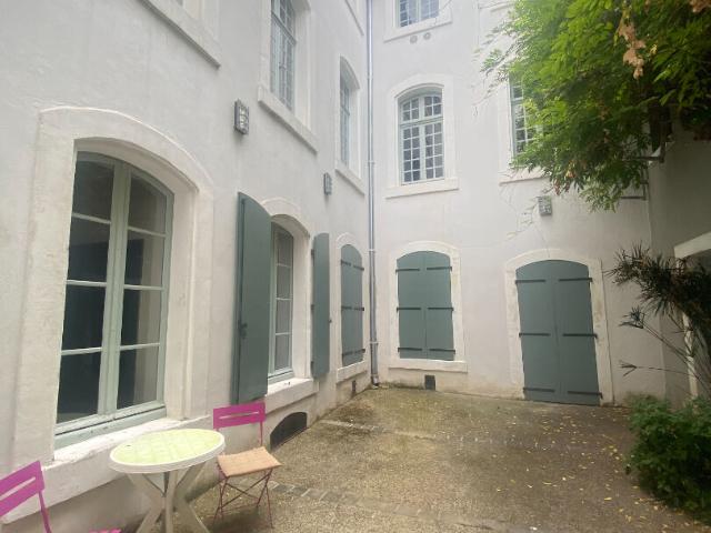 Location appartement 2 pièces, 46.82m², Narbonne