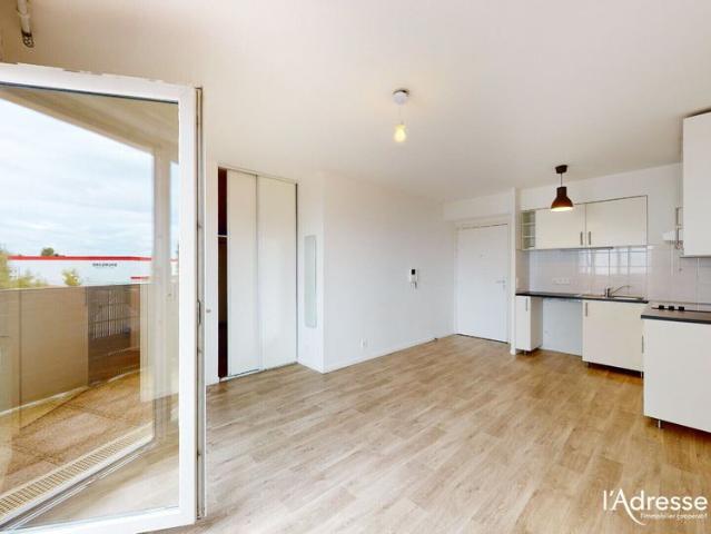 Location appartement 2 pièces, 46.10m², Morangis