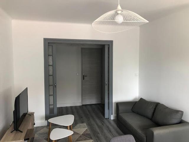 Location Appartement 2 pièces 46.19 m2 Saintes
