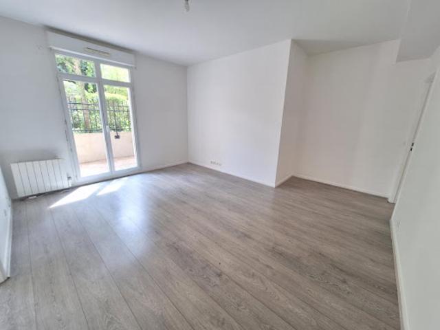 Location Appartement 2 pièces 46.23 m2 Noisy le Grand