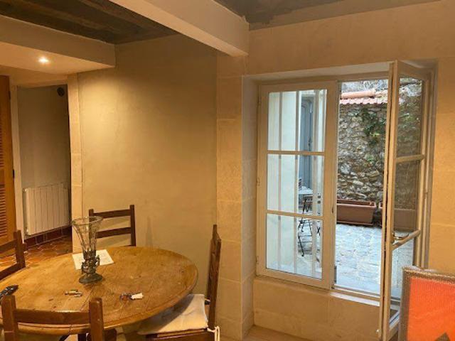 Location Appartement 2 pièces 46 m2 Versailles