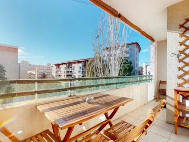 Location Appartement 2 pièces 46 m2 Aix en Provence