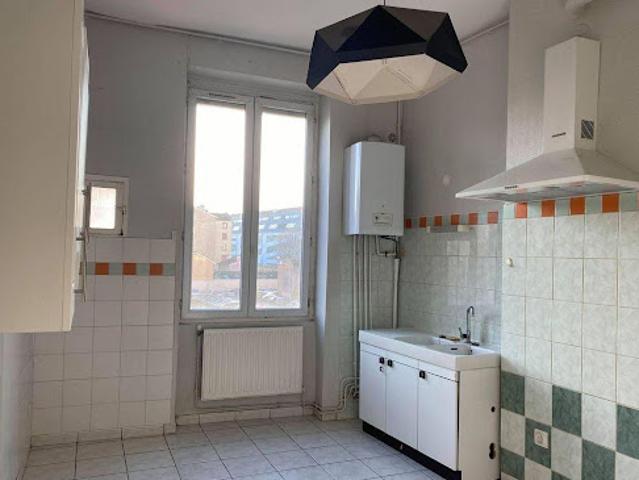 Location Appartement 2 pièces 46 m2 Lyon 7ème