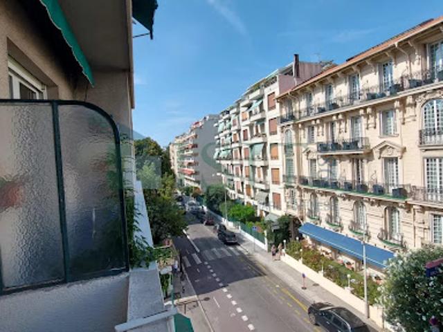 Location Appartement 2 pièces 46 m2 Nice