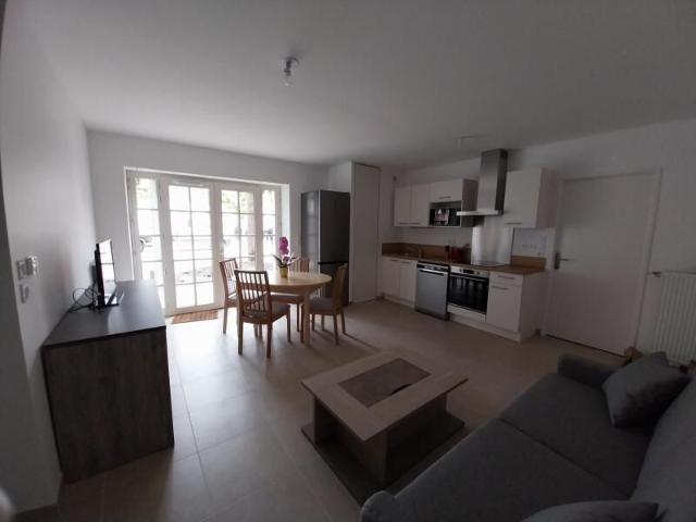 Location Appartement 2 Pièces 46 m² Meublé