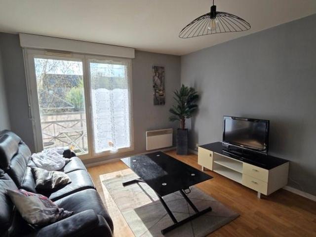 Location Appartement 2 pièces 46m² CHECY 45430