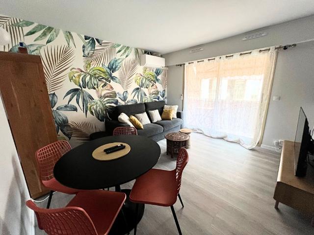 Location Appartement 2 pièces 46m² ANTIBES 06600
