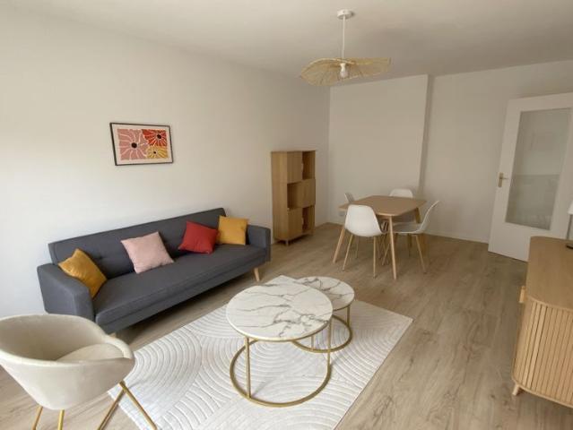 Location Appartement 2 pièces 46m² ANGERS 49000
