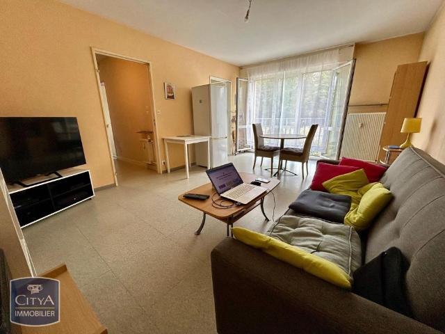 Location Appartement 2 pièces 46m² ALENCON 61000