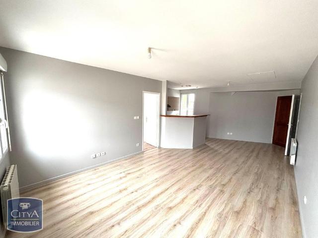 Location Appartement 2 pièces 46m² BEAUVAIS 60000