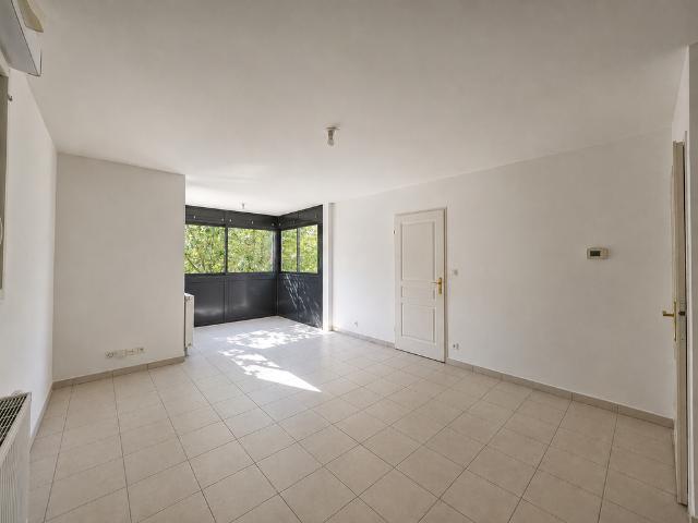 Location Appartement 2 pièces 46m² DIJON 21000