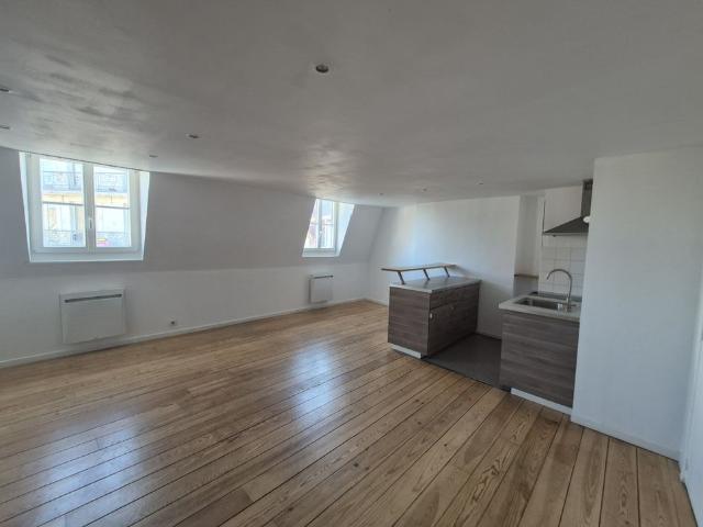 Location Appartement 2 pièces 46m² LILLE 59800