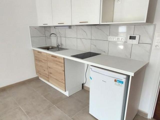 Location Appartement 2 pièces 46m² LUCE 28110