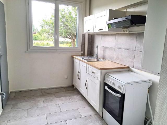 Location Appartement 2 pièces 46m² SENS 89100