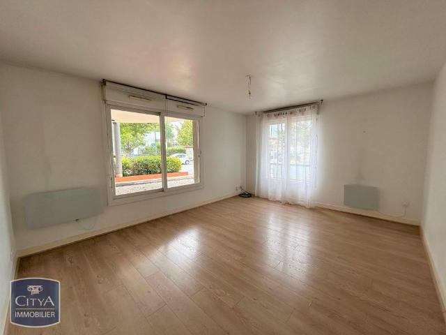 Location Appartement 2 pièces 46m² TOURS 37000