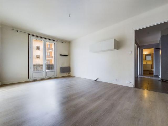 Location appartement 2 pièces, 48.57m², Annecy