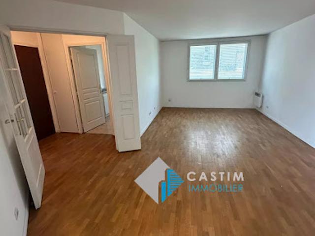 Location Appartement 2 pièces 48.62 m2 Montrouge