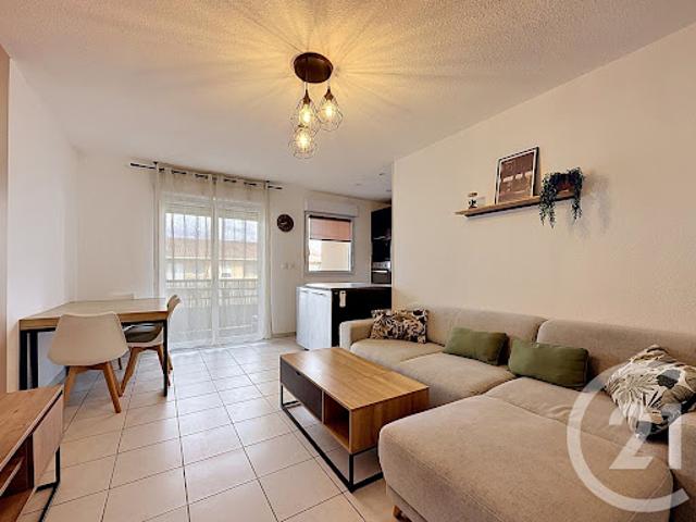 Location Appartement 2 pièces 48.7 m2 Chateaurenard