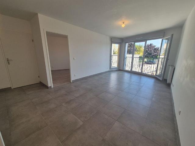 Location appartement 2 pièces, 48.16m², Ozoir la Ferrière