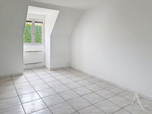 Location appartement 2 pièces, 48.39m², Aubergenville